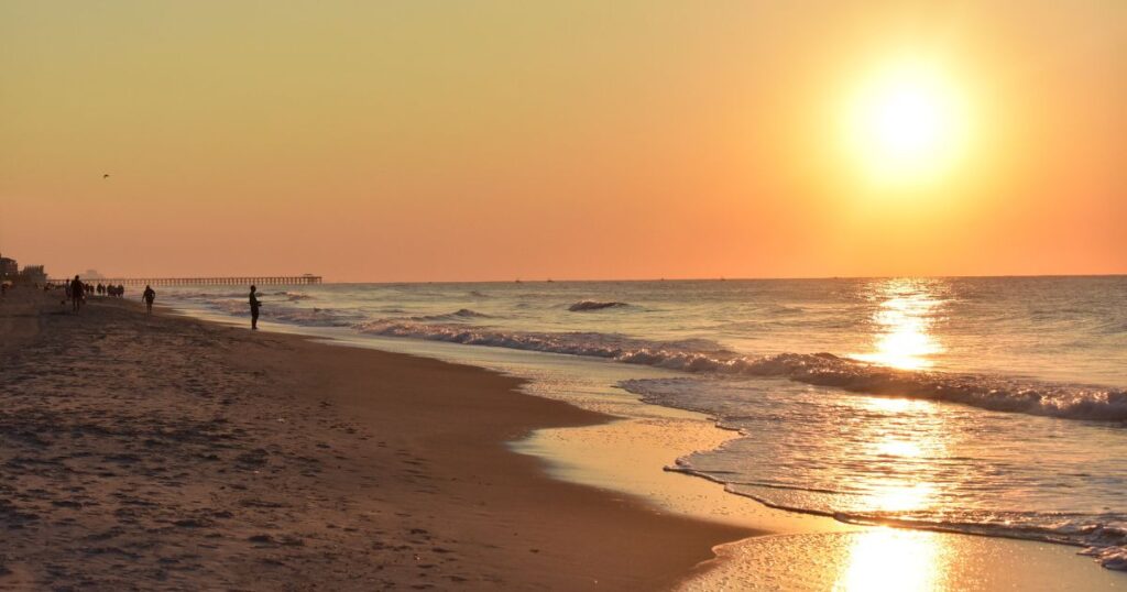 beaches for Memorial Day