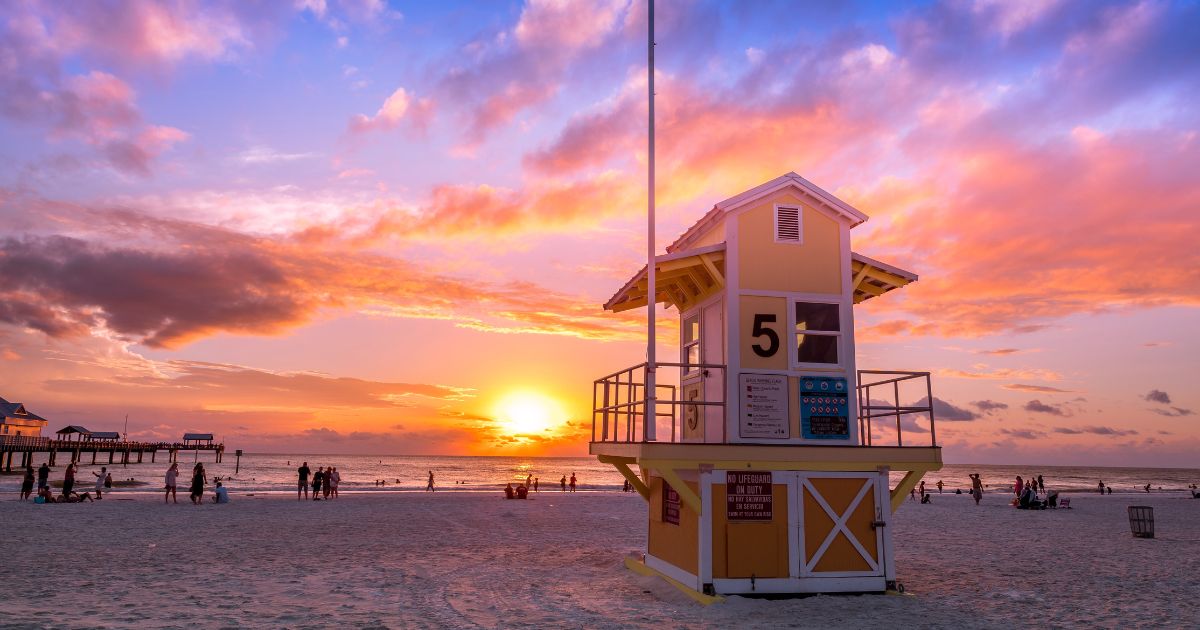 The Hottest College Spring Break Destinations LugLess