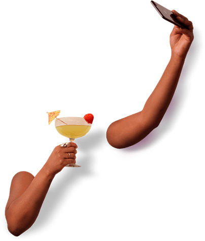 woman-selfie-drink